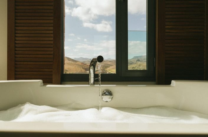 SALOBRE RESORT AND SPA - SUITE PRESIDENTIAL VIEW BATHTUB